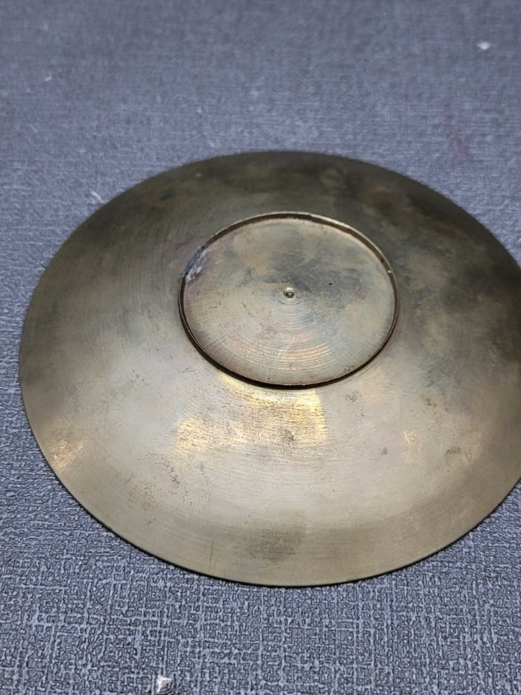 인도산 황동 접시 이미지