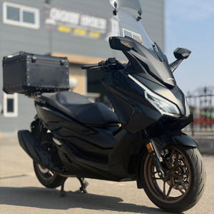 혼다 포르자350 25년식 3만km 배달 셋팅 저렴하게 판매합니다! 이미지