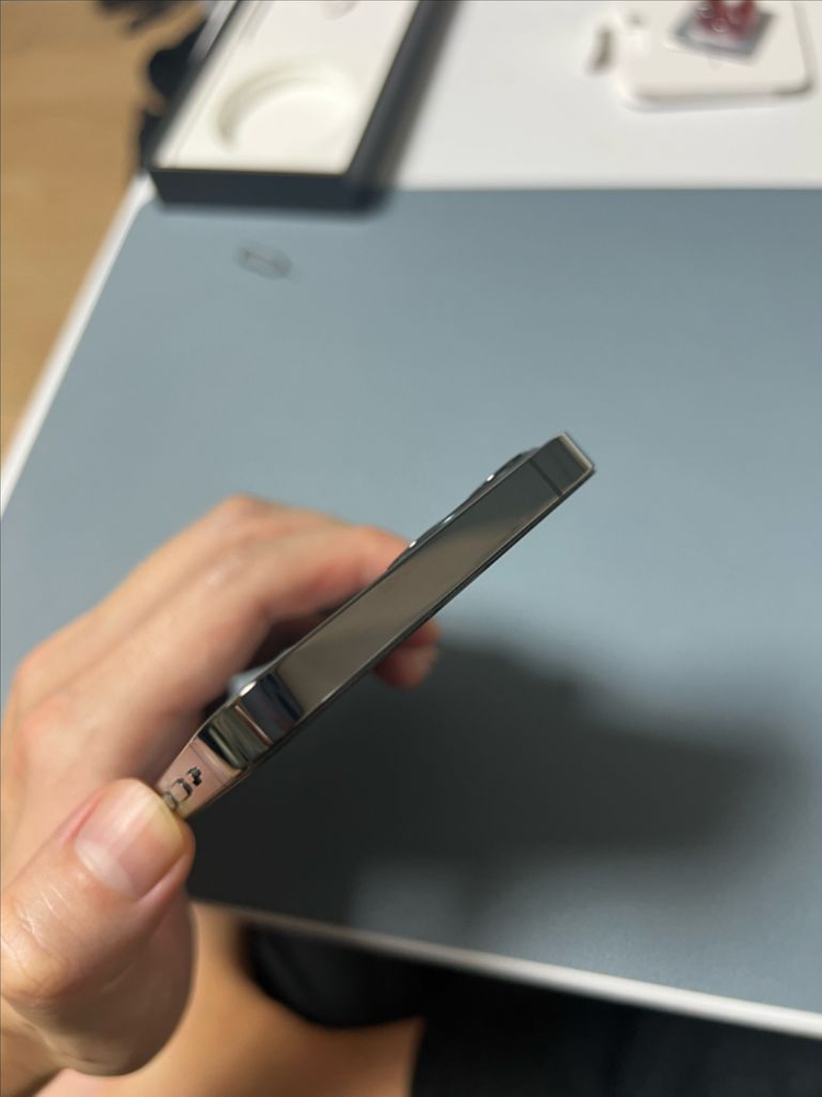 아이폰12프로 이미지