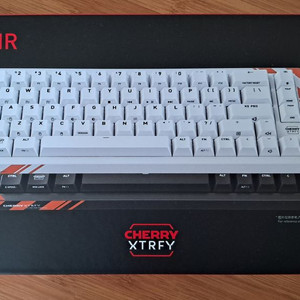 CHERRY XTRFY K5 PRO TMR (블랙) 키보드 이미지