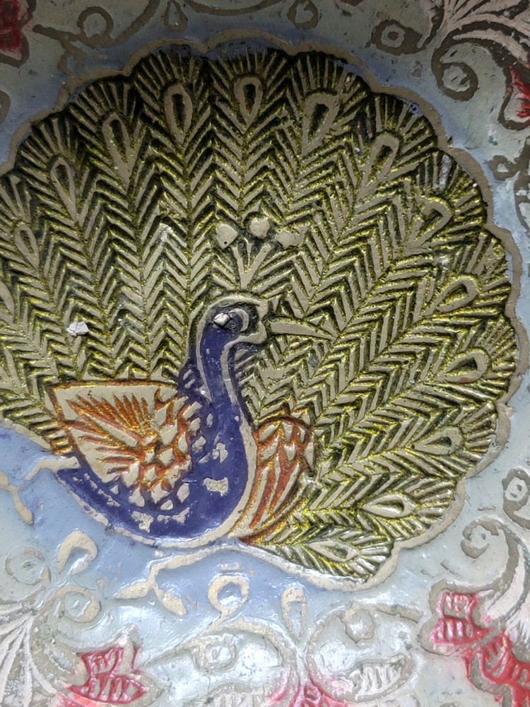 황동 공작문 굽접시 이미지