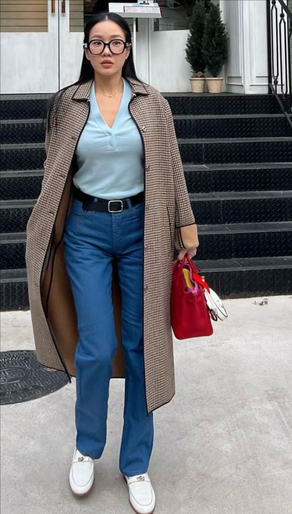 (새상품) 매니모어몽 에센셜 브이 니트탑 (블루) 이미지