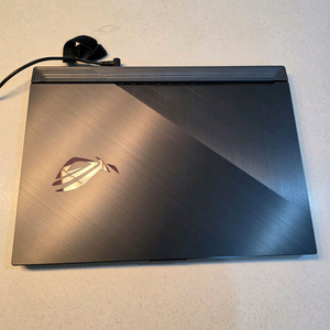 아수스 게이밍노트북 이미지