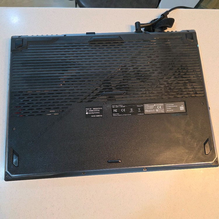 아수스 게이밍노트북 이미지