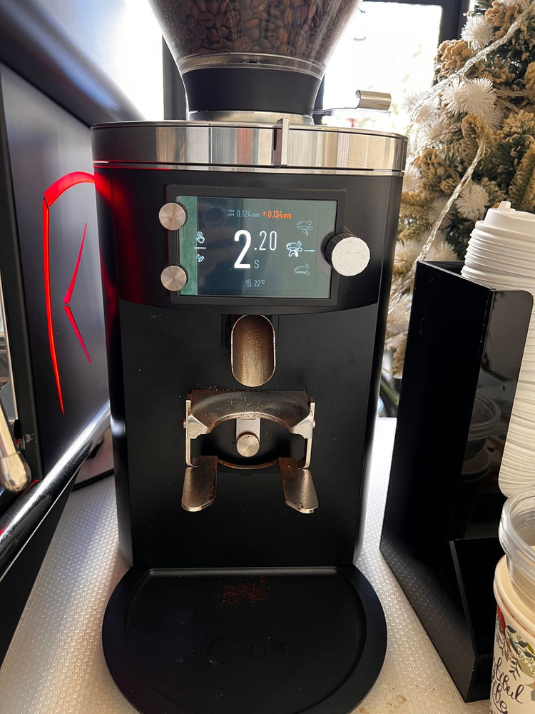 커피 그라인더 이미지