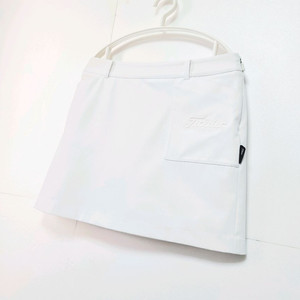 여성 2023 타이틀리스트 골프 치마 스커트 골프복 골프웨어 화이트 흰색 이미지