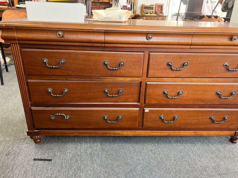 엔틱 빈티지 고가구 수납장 서랍장 이미지