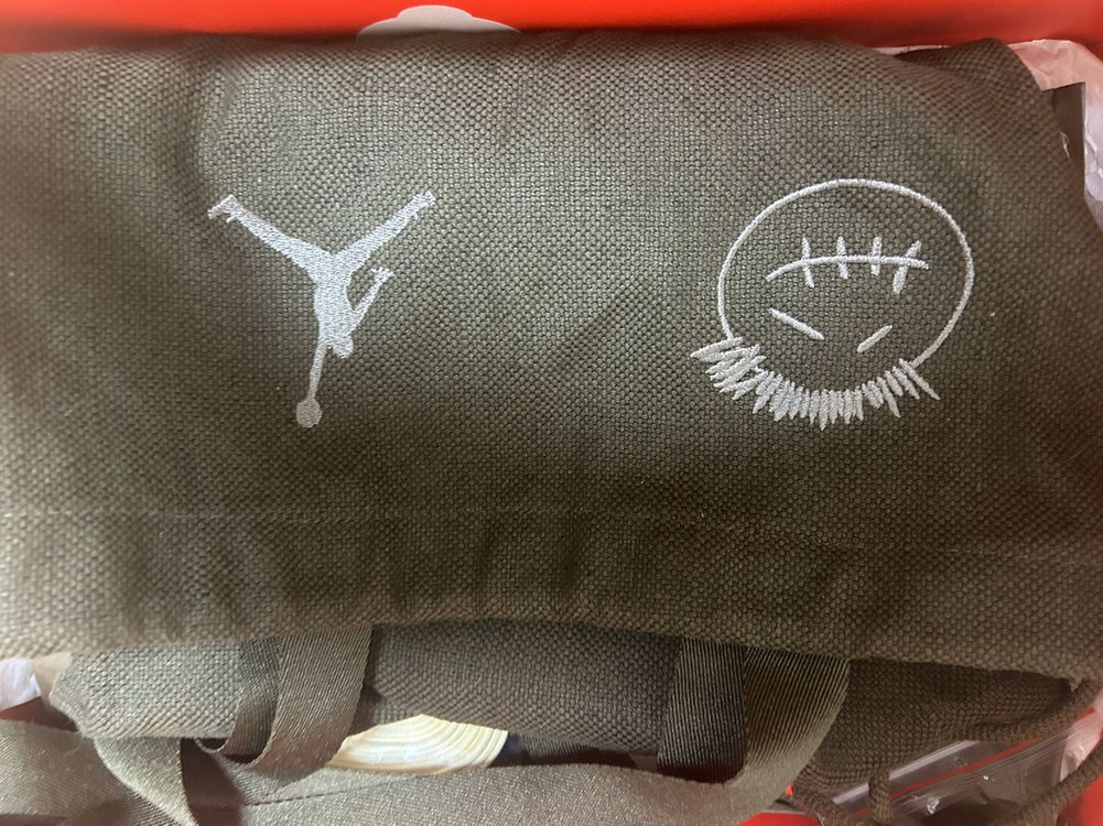 나이키 조던 트래비스스캇 점프맨 잭240 이미지