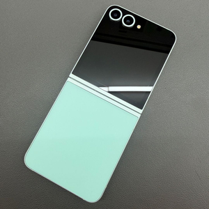 [대전 중고폰] 갤럭시 Z플립6 256GB 민트 / S급 / 실물촬영 / 매장운영 404679 이미지