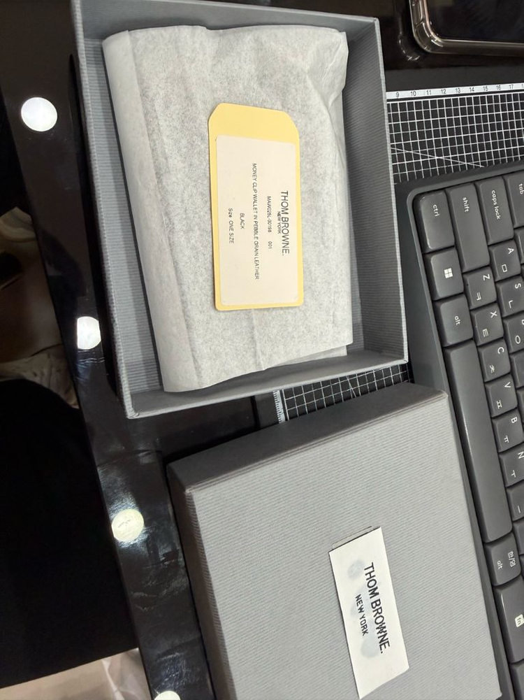 톰브라운 페블 그레인 머니 클립 지갑 블랙 새상품 이미지