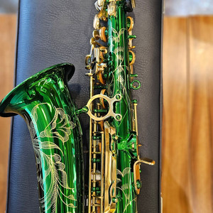 테너 색소폰 세트 이미지