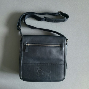mcm 엠씨엠 메신저백 남성크로스백 사이즈 27*26.5*6 이미지