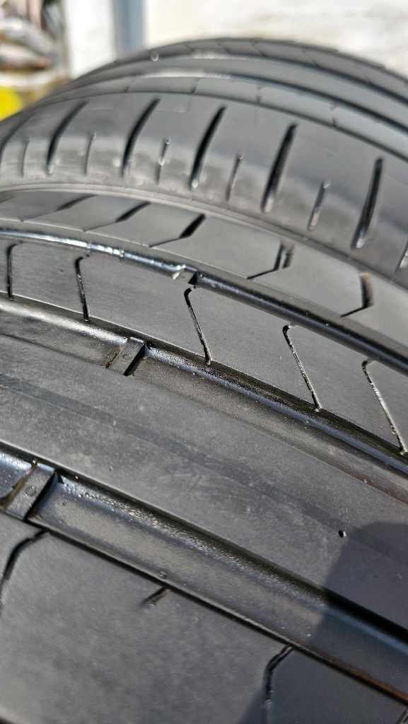 275/35R19 피렐리 피제로 최저가 2본 이미지