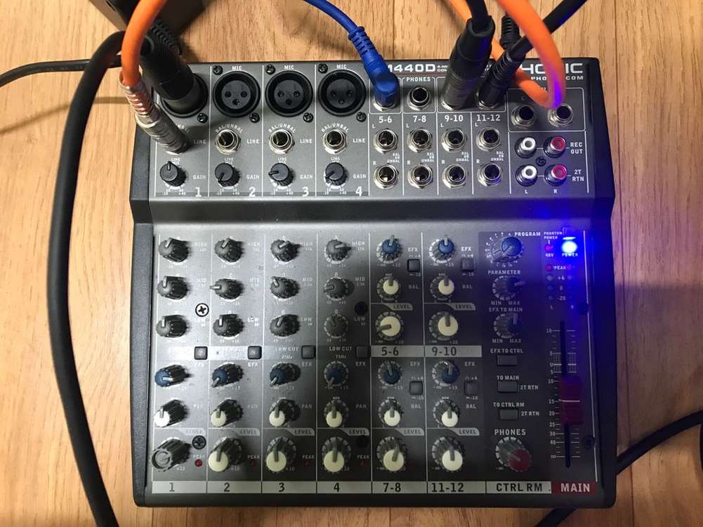 PHONIC AM440D 믹싱콘솔 이미지