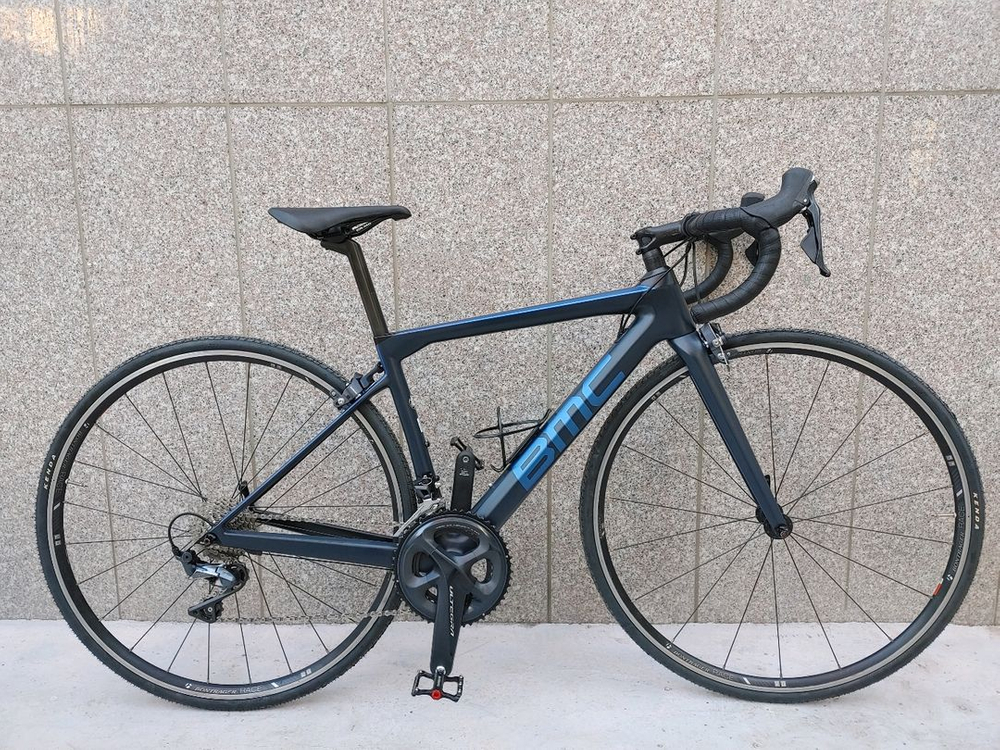 상태최상 스위스 브랜드 19년 BMC 팀머신 slr02 풀 울테그라 카본 로드자전거 47사이즈 팔아요. 이미지