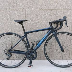 상태최상 스위스 브랜드 19년 BMC 팀머신 slr02 풀 울테그라 카본 로드자전거 47사이즈 팔아요. 이미지