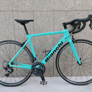 상태최상 23년 비앙키 스프린트 시마노 울테그라 카본로드자전거 55사이즈 팔아요. 이미지