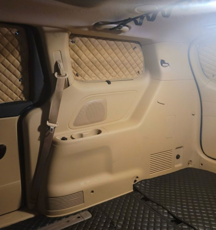 올뉴.더뉴카니발 캠핑 프라이버시 유리가림막 커튼 풀세트 이미지