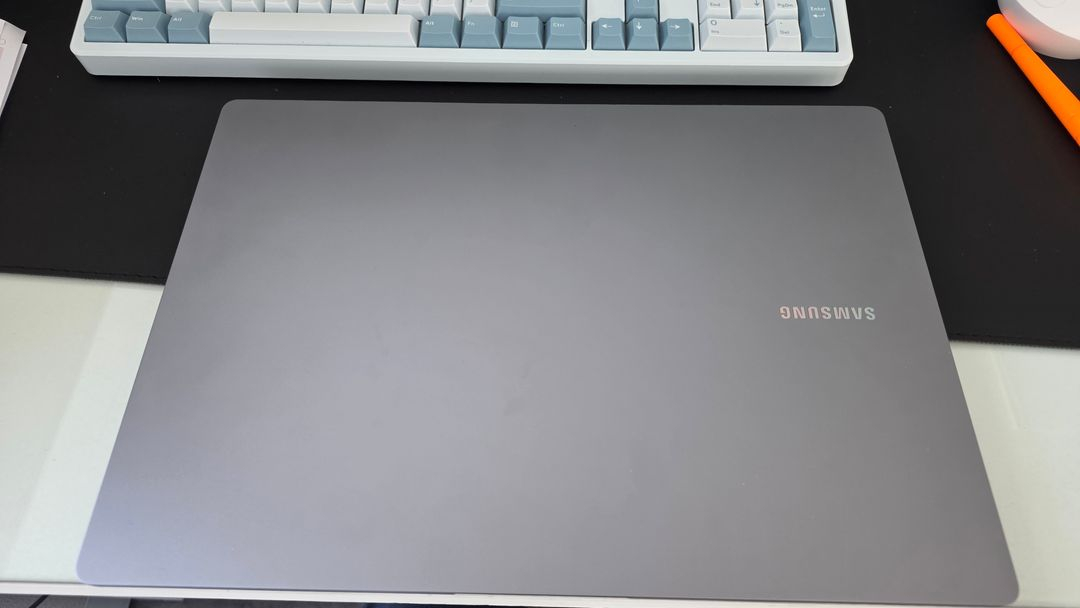 삼성전자 갤럭시북4 울트라 NT960XGL-XC92G RAM 32GB 1TB 이미지