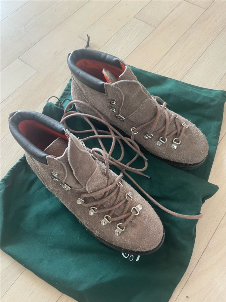 파라부트 아보리아즈 그레이 uk9 새제품 팝니다 이미지