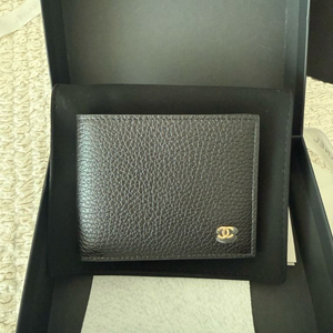 샤넬 26년 신상 반지갑 블랙 (3월 구입 새상품 풀세트!!!) 이미지