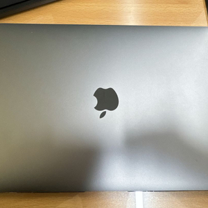 애플 맥북 에어 M1 2020 스페이스 그레이 이미지