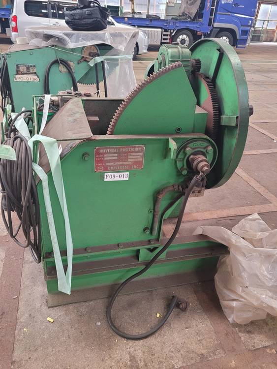 UNIVERSAL POSITIONER(포지셔너) 턴테이블 이미지