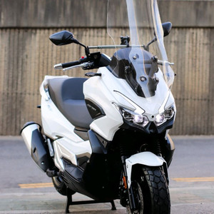 adv350 한솜 2024년식 201km 무사고 신차급 오토바이 판매합니다 이미지