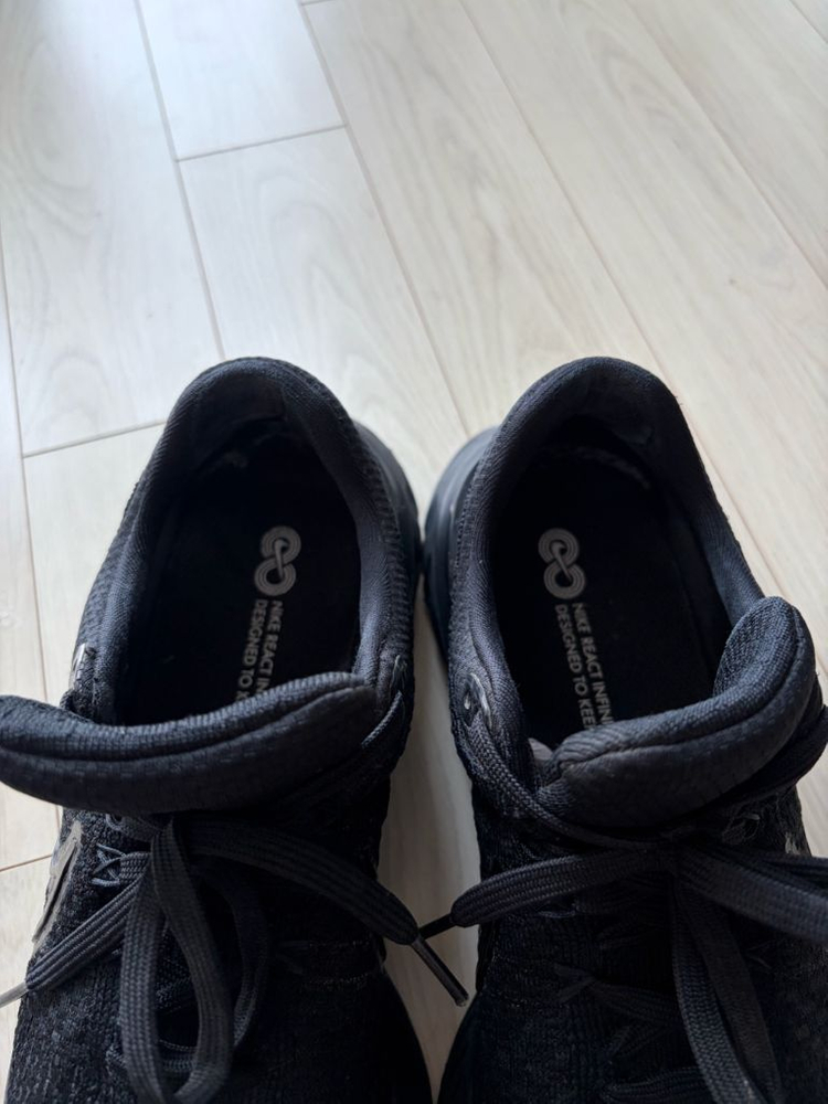 나이키 리액트 인피니티 런 플라이니트 3 올블랙 270 이미지