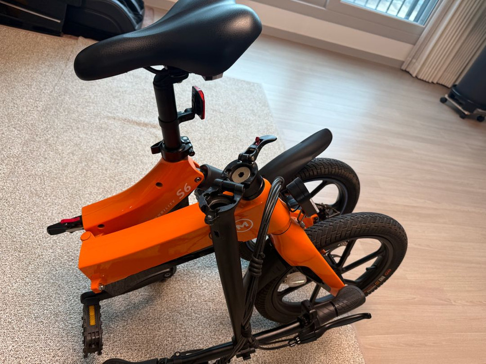 접이식 전기자전거 이미지