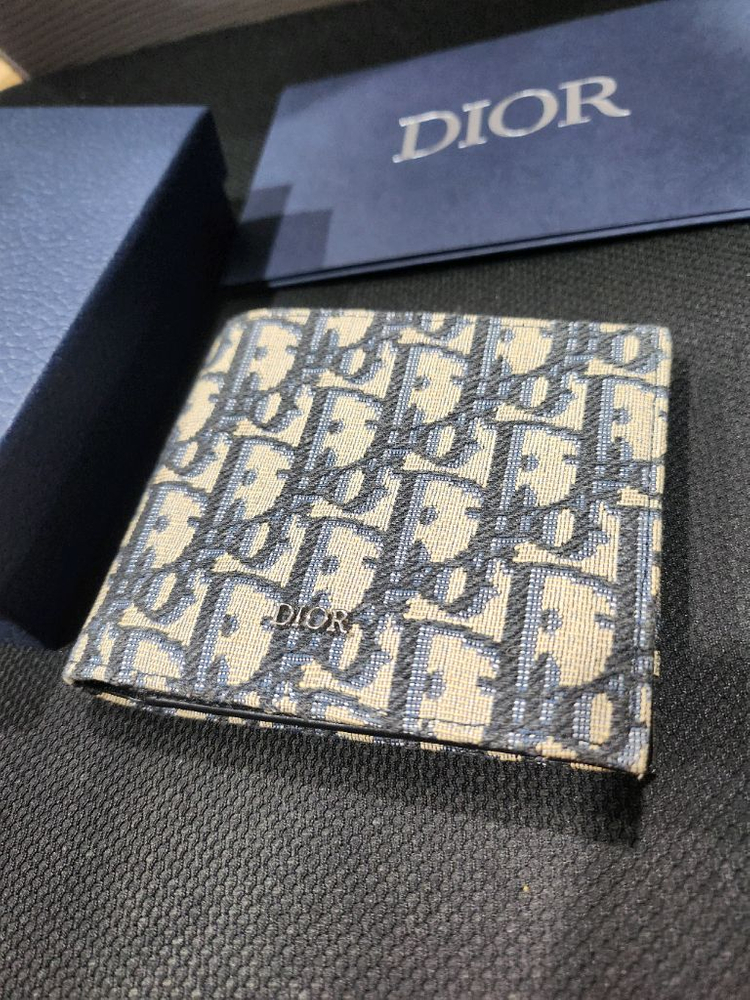 디올 오블리크 남자 반지갑 이미지