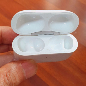 애플 에어팟프로1세대 본체, A2190, GXCD~ 이미지