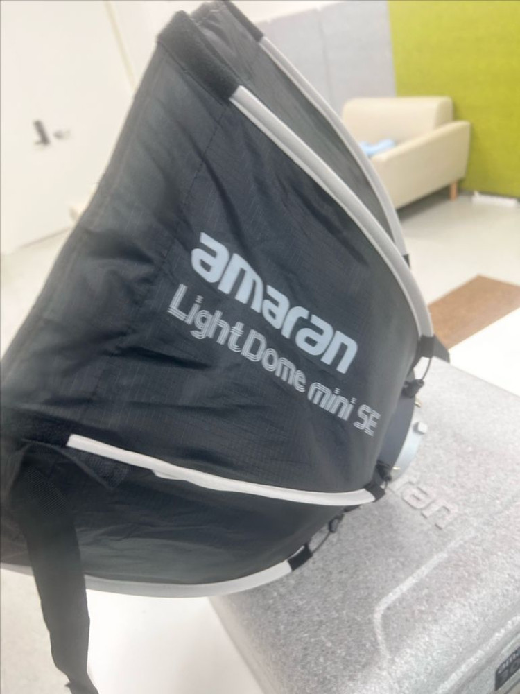 어퍼처 aputure amaran 300c 아마란 삼백씨 카메라 촬영 조명세트 이미지