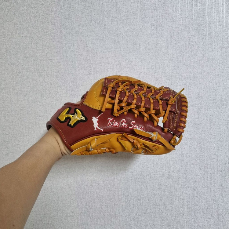 월드페가수스 김하성 내야글러브 이미지