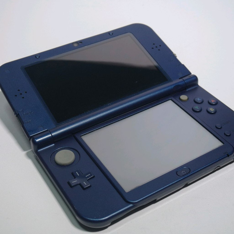 닌텐도 NEW 3DS XL 뉴큰다수 메탈락 블루 이미지