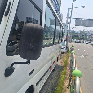 카운티 캠핑카 이미지