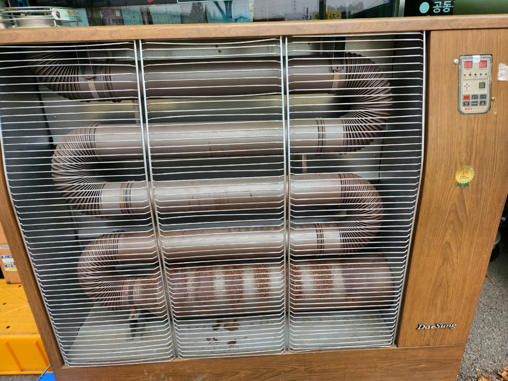 대성 DSPI-175 전기 석유 온풍기 돈풍기 곱창 튜브 난로 50-60평 커버 경기광주 이미지