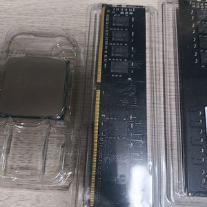 evinda ddr4 16gb 25600 2개 팝니다 이미지