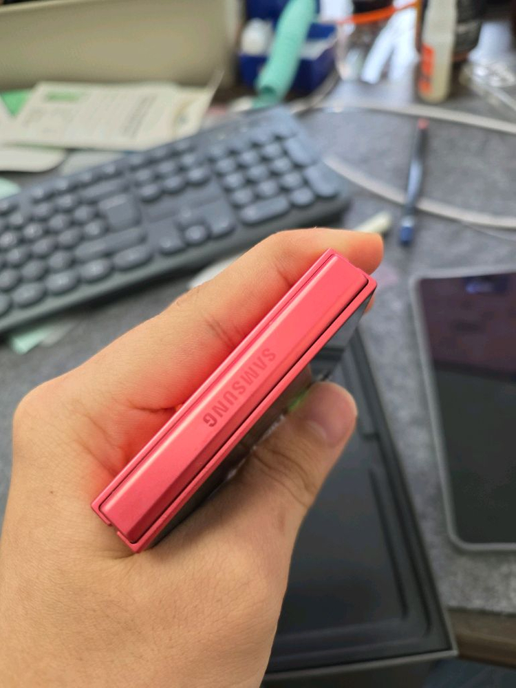 (6940)갤럭시z플립7 256 자급제 판매 이미지