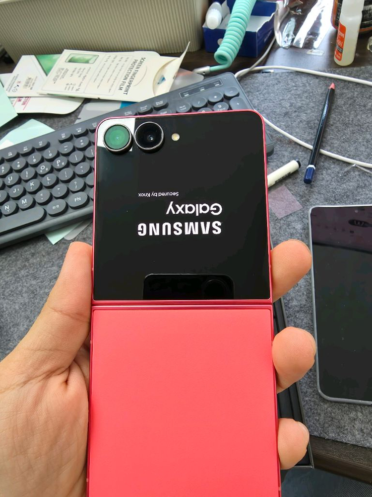 (6940)갤럭시z플립7 256 자급제 판매 이미지