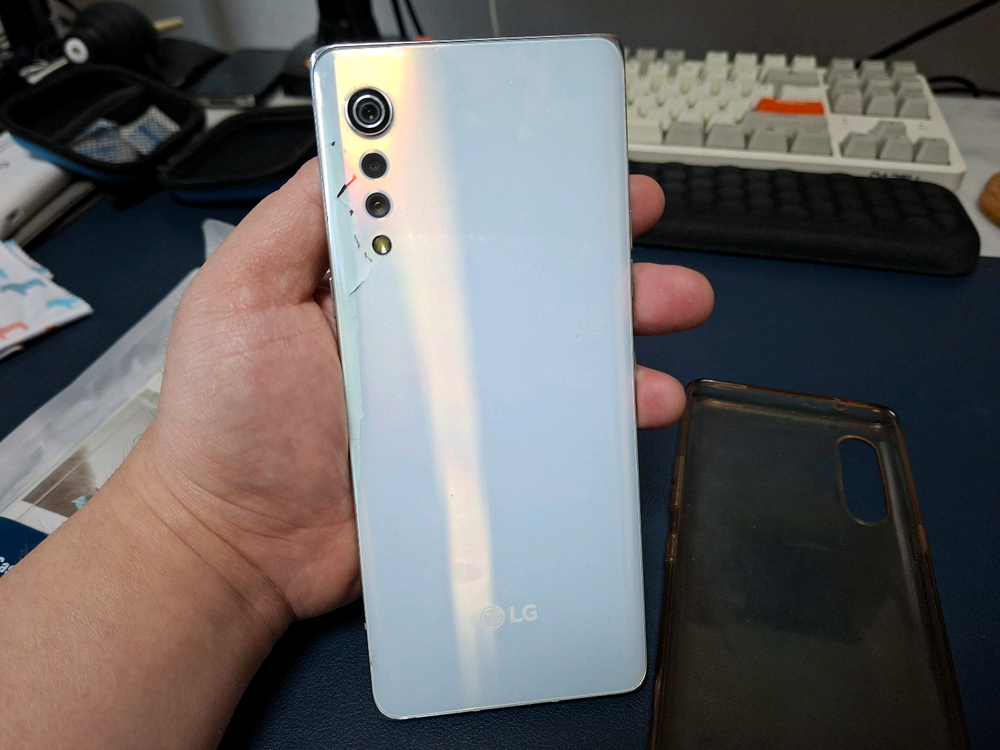 엘지 벨벳 이미지