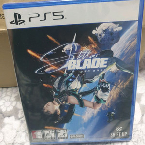 ps5 스텔라블레이드 미개봉 이미지