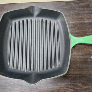 르쿠르제 26 사각팬 그릴팬 구이팬 무쇠그릴 경기광주 택배가능 이미지