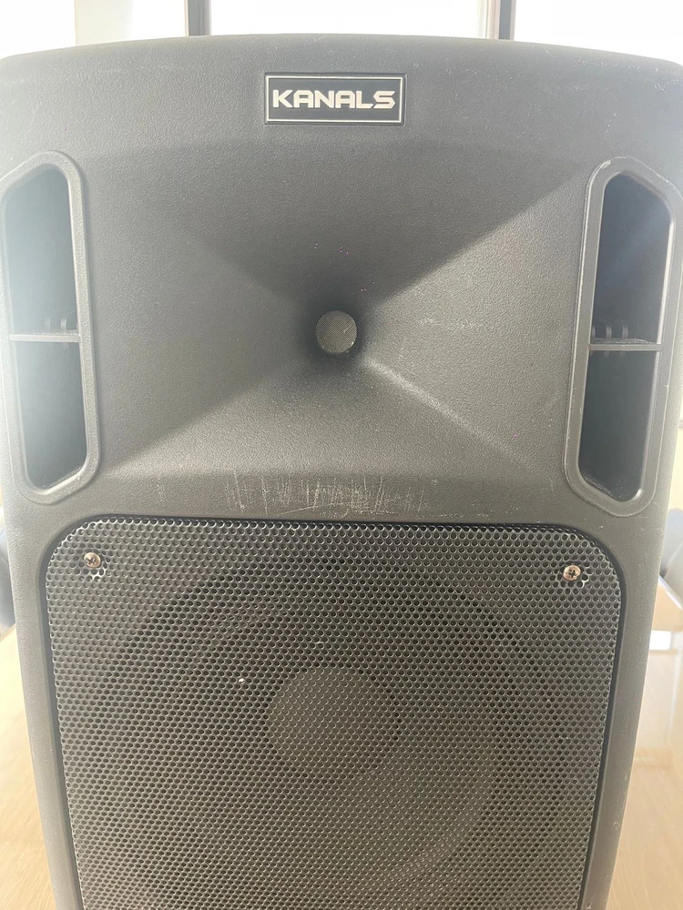 카넬스 공연용 스피커 500W, 충전식 이동식 스피커 - 안심되는 중고거래