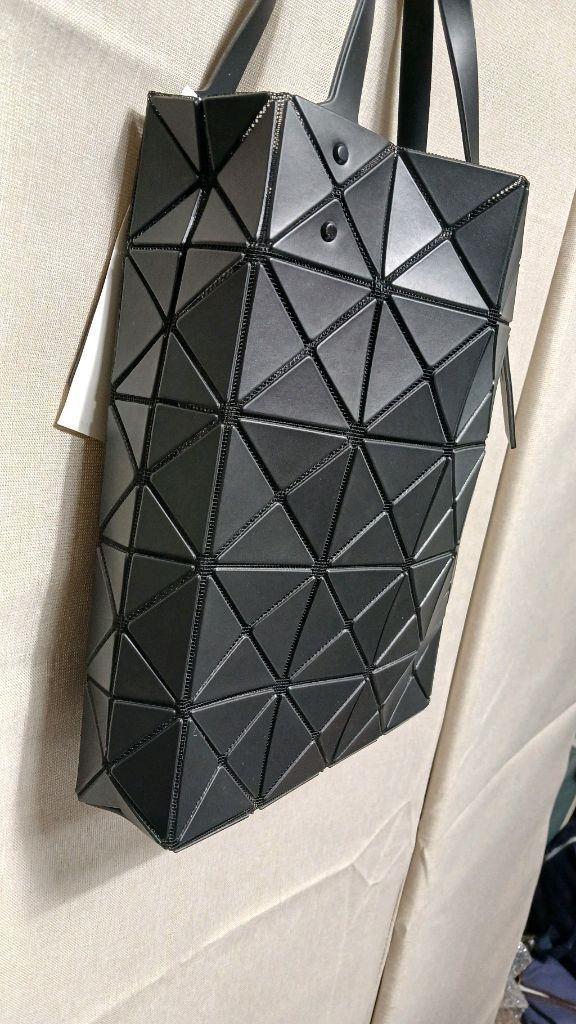 바오바오 토트백 팝니다 이미지