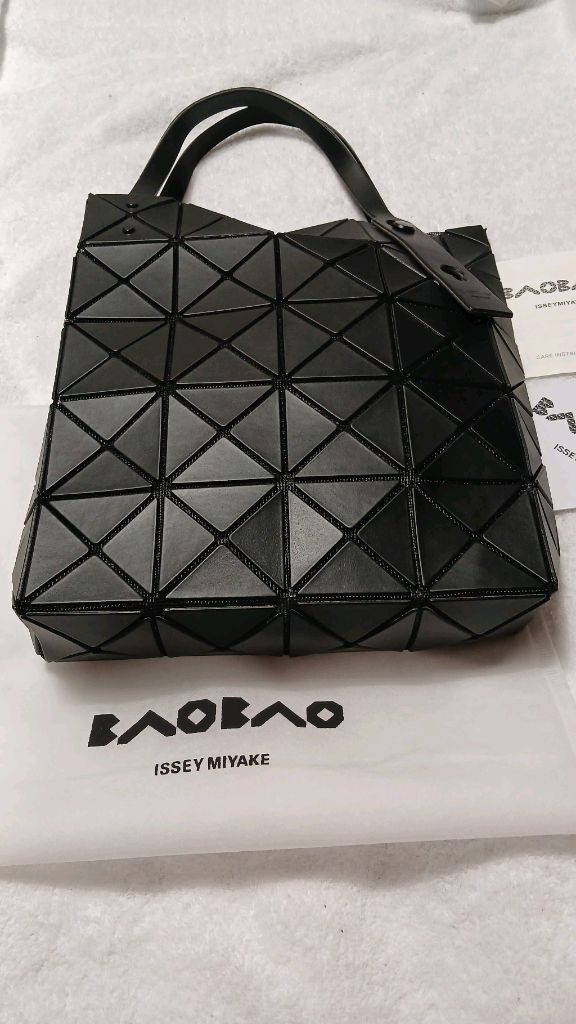 바오바오 토트백 팝니다 이미지