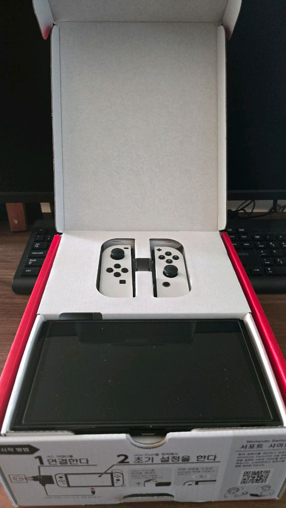 닌텐도 스위치 OLED 화이트 커펌 256GB 이미지