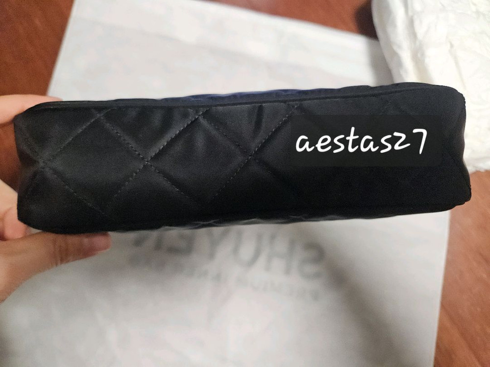 (정품-N) 프라다 금장 퀼팅 호보 1ne05q 이미지