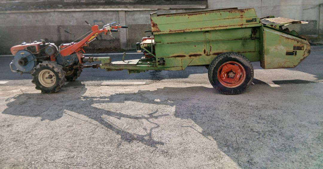 대동경운기 퇴비살포기 이미지