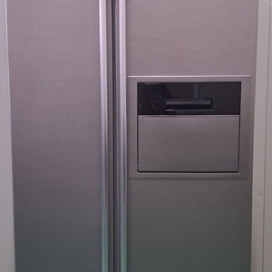 1621 대우클라쎄 550L 2도어양문형냉장고(메탈실버) 이미지